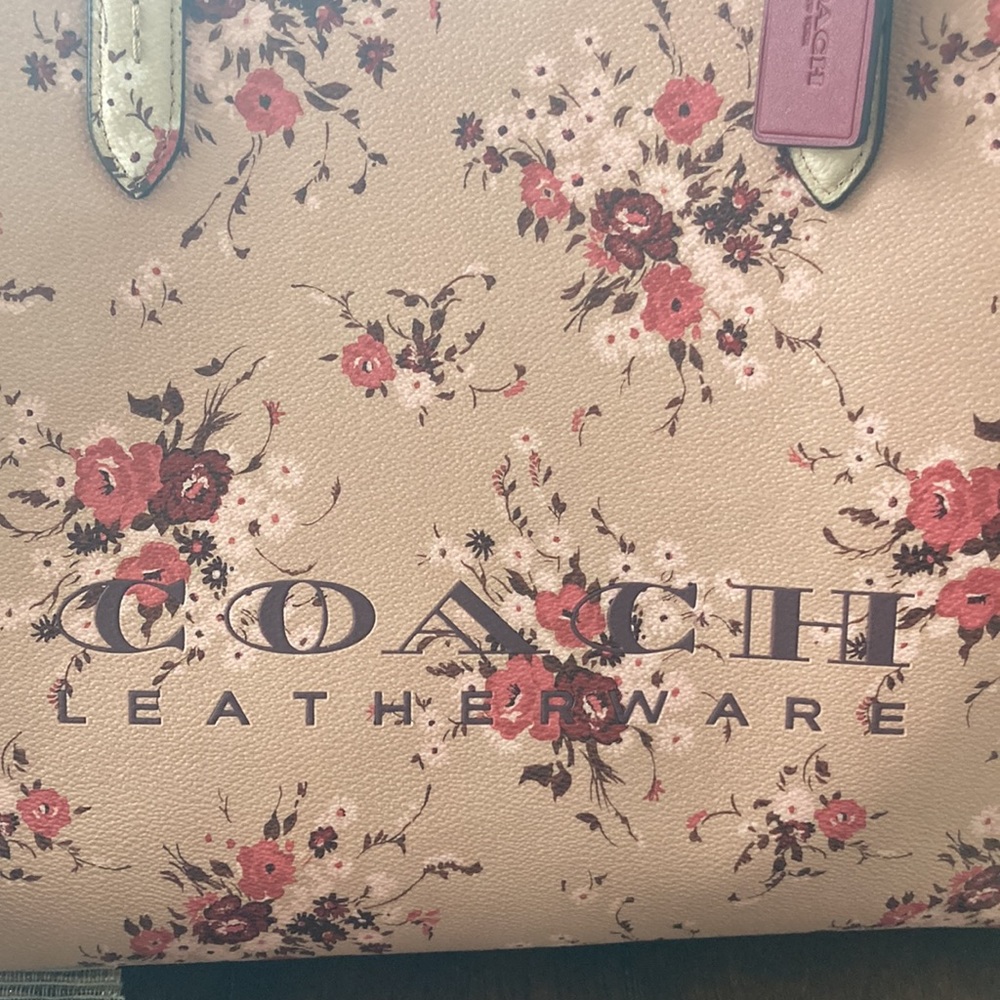 Coach shoes and bag 👡🌺 SET! - Picture 7 of 8